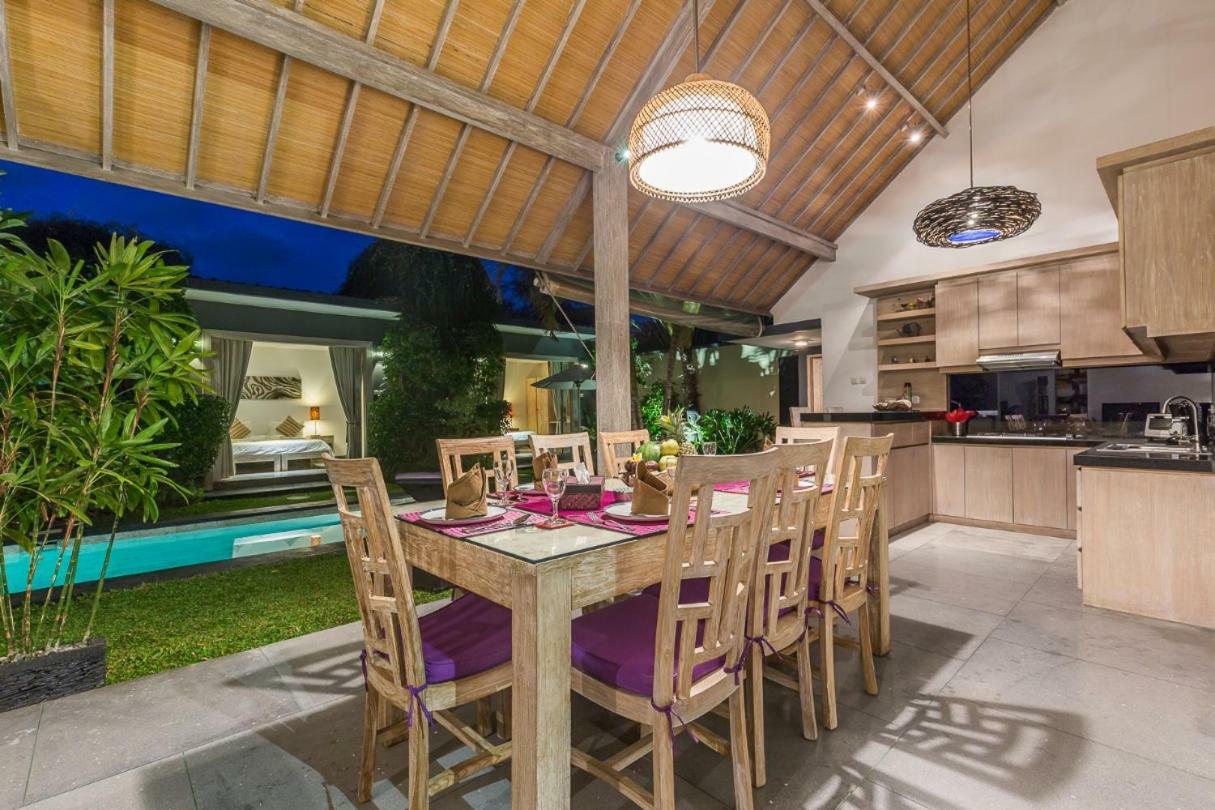 Villa Nuri Merah 1 科洛布坎 外观 照片